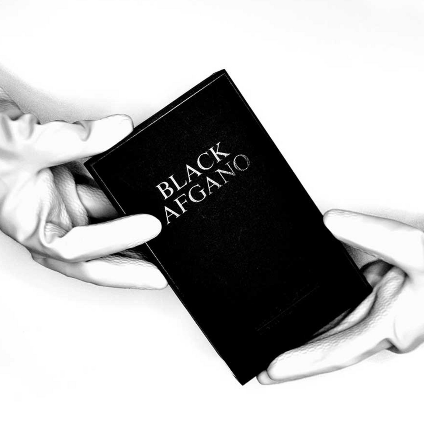 Black Afgano Nasomatto للجنسين