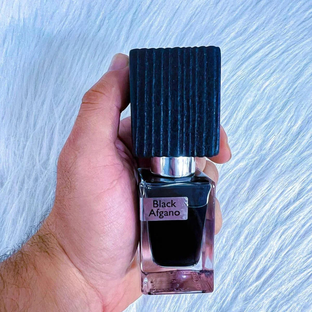 Black Afgano Nasomatto للجنسين