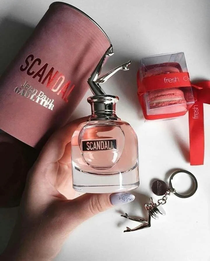 عرض خمره + أي عطر من اختيارك