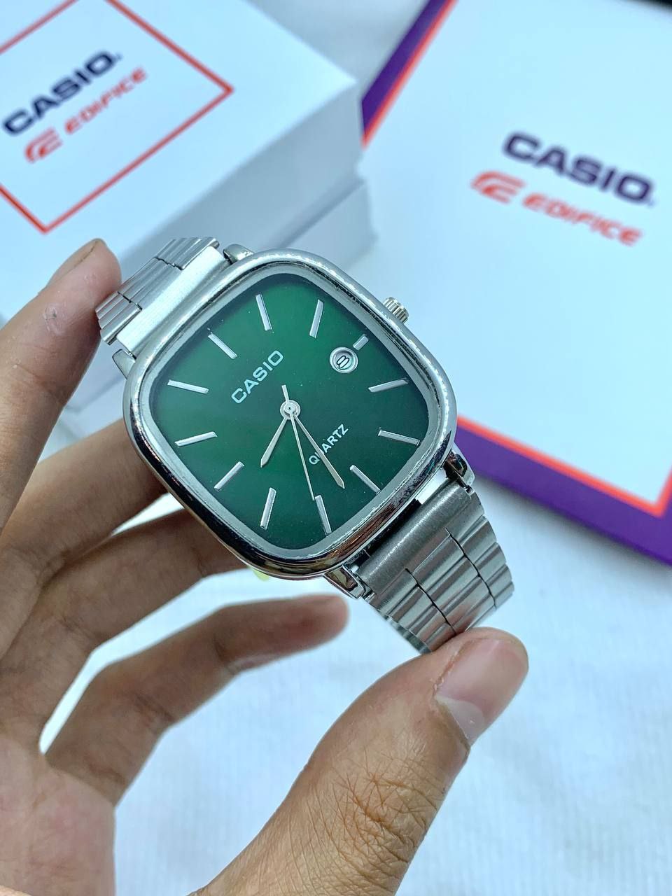 CASIO _ كاسيو معدن مربع
