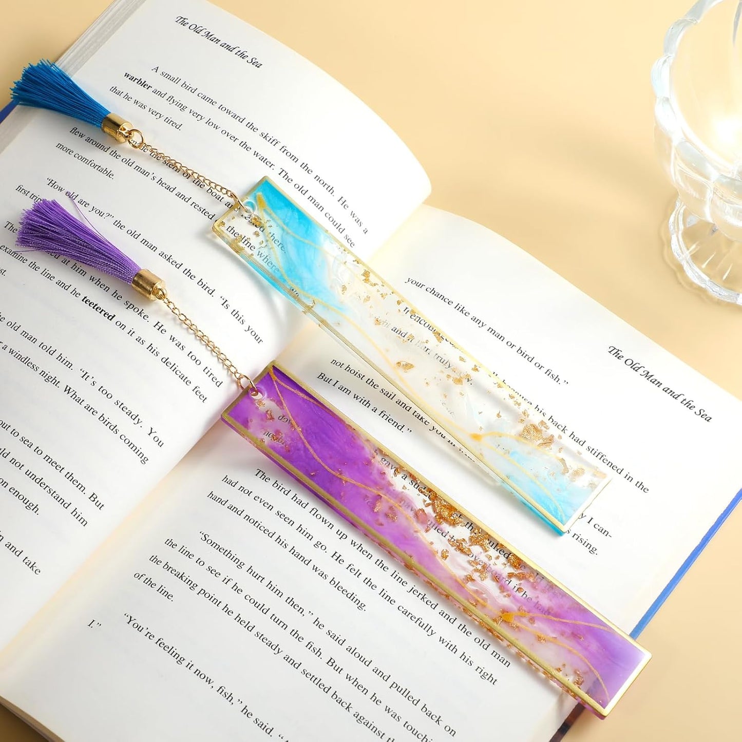 فاصل صفحات الكتب1