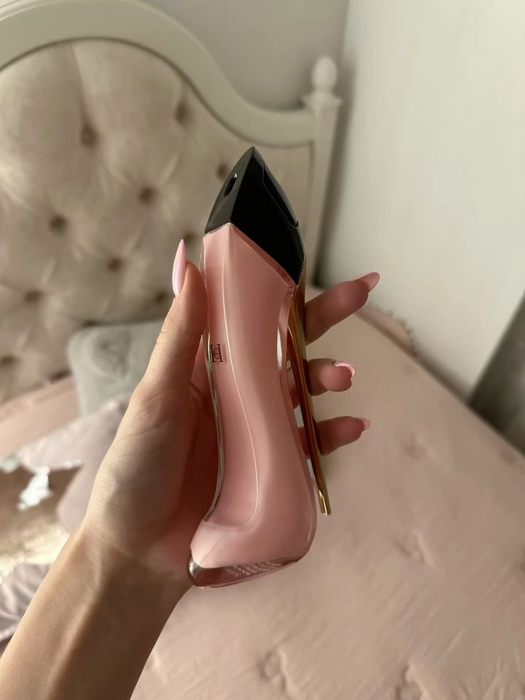 جود جيرل بينك معدن