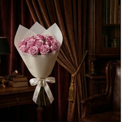 باقة الجوري البنفسجي الرائع | 12 زهرة