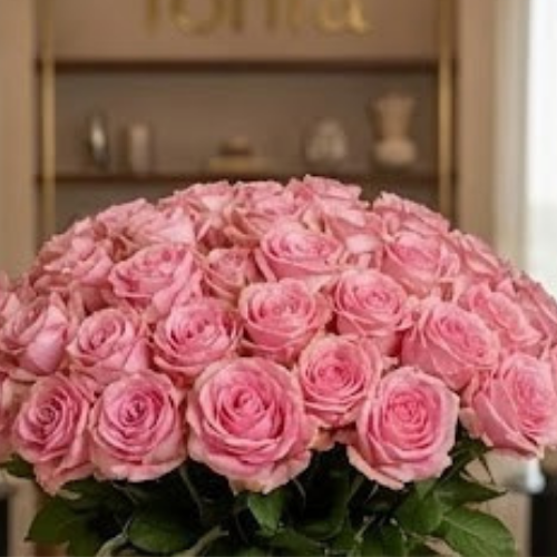 باقة البتلات الناعمة | 150 جوري