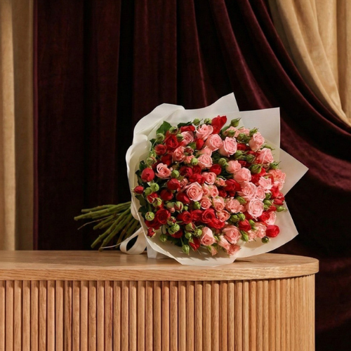 باقة أناقة الجوري الفريد