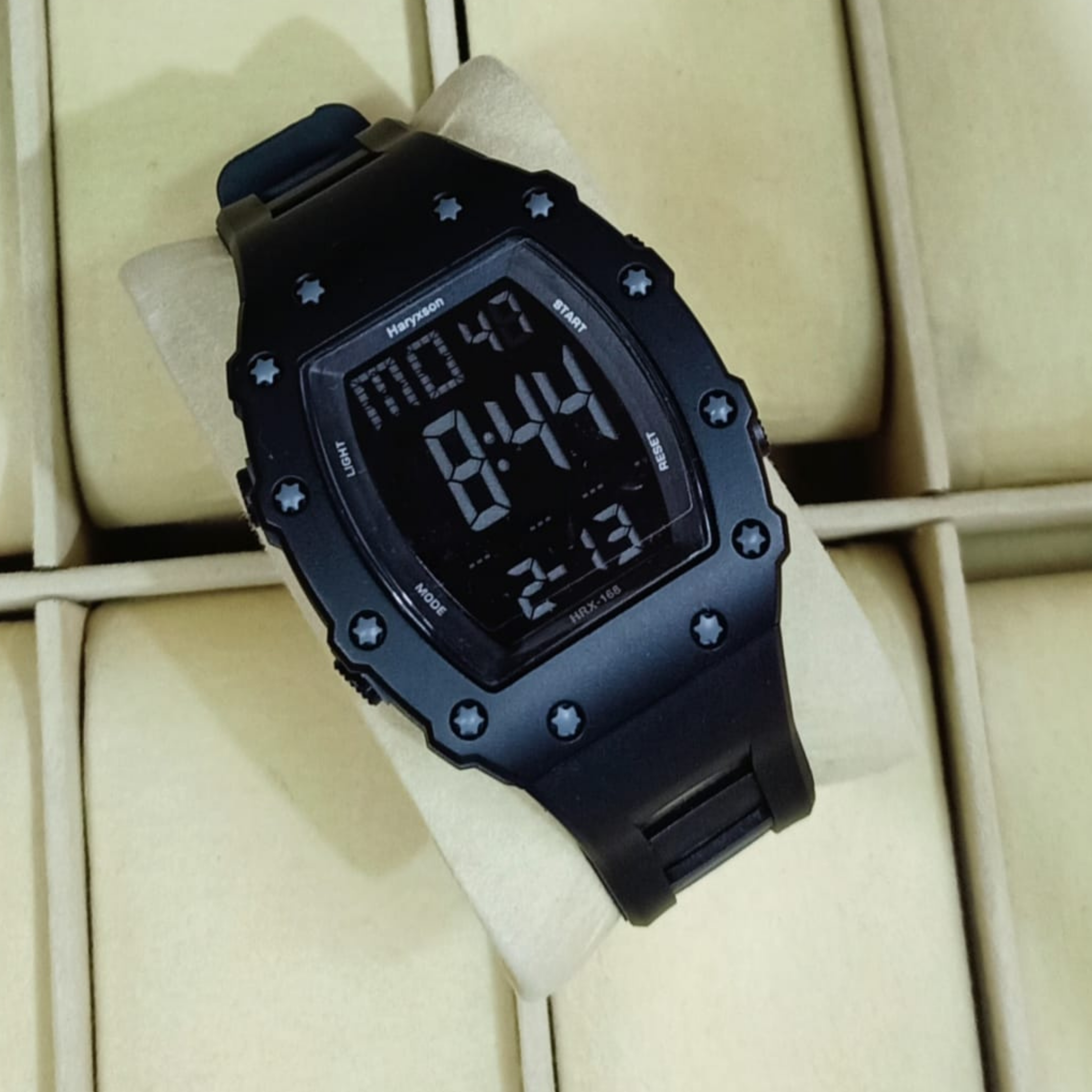 LASIKA Digital Watch - Classic Black Camouflage Design