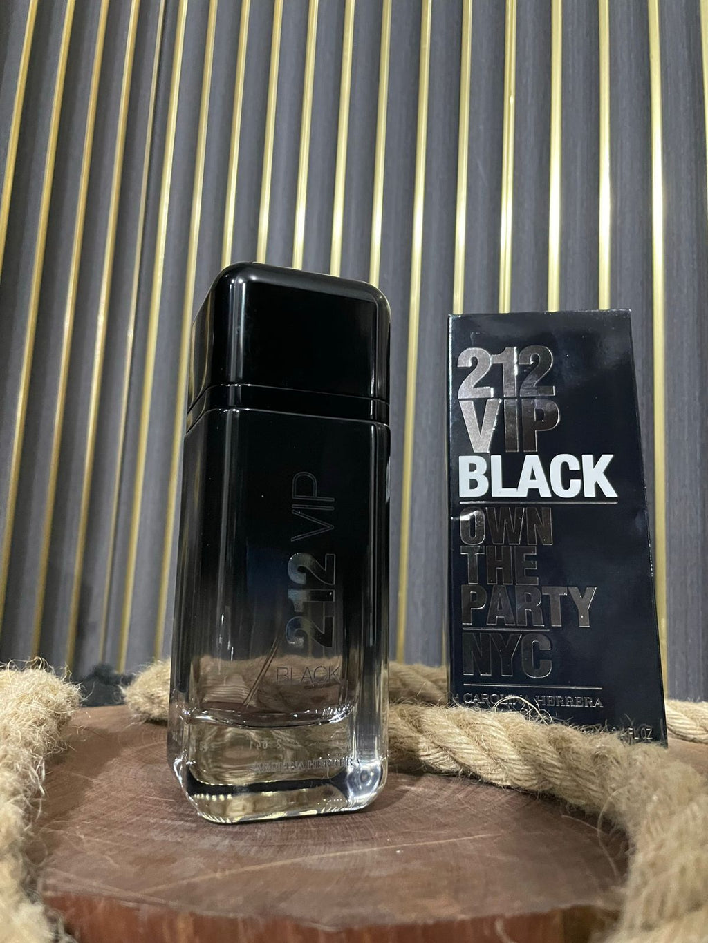 VIP 212 Black